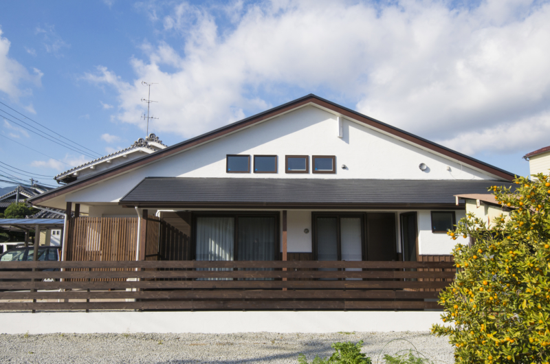 暮らしやすさとおもてなしを考えたゆとりのある大空間がある平屋